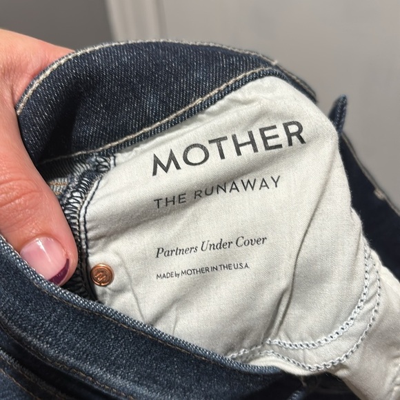 MOTHER runaway dark wash jeans - Picture 6 of 8
